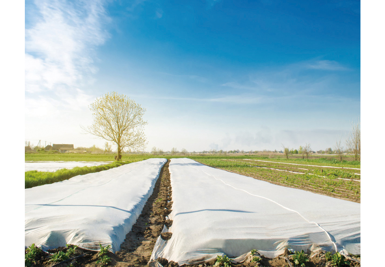 NONWOVEN FABRICS FORAGRICULTURE & LANDSCAPE