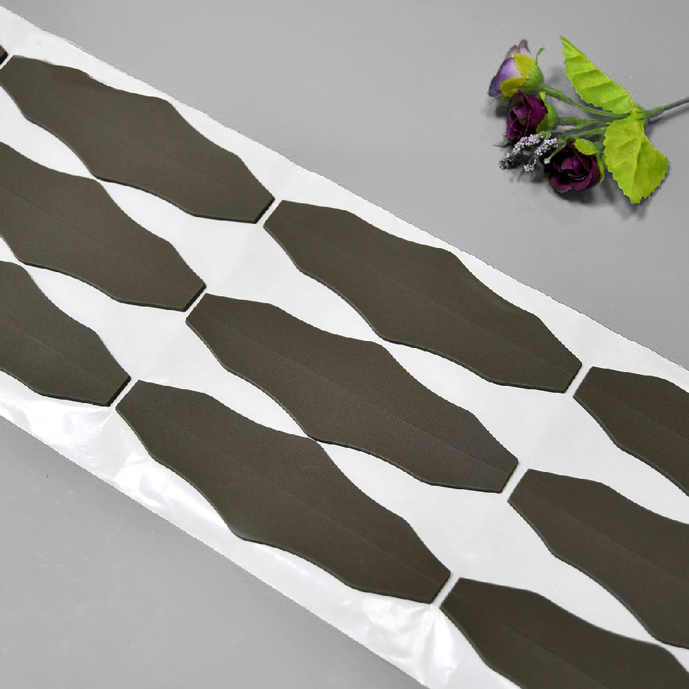 Mountain-shaped dark gray latex sponge strip