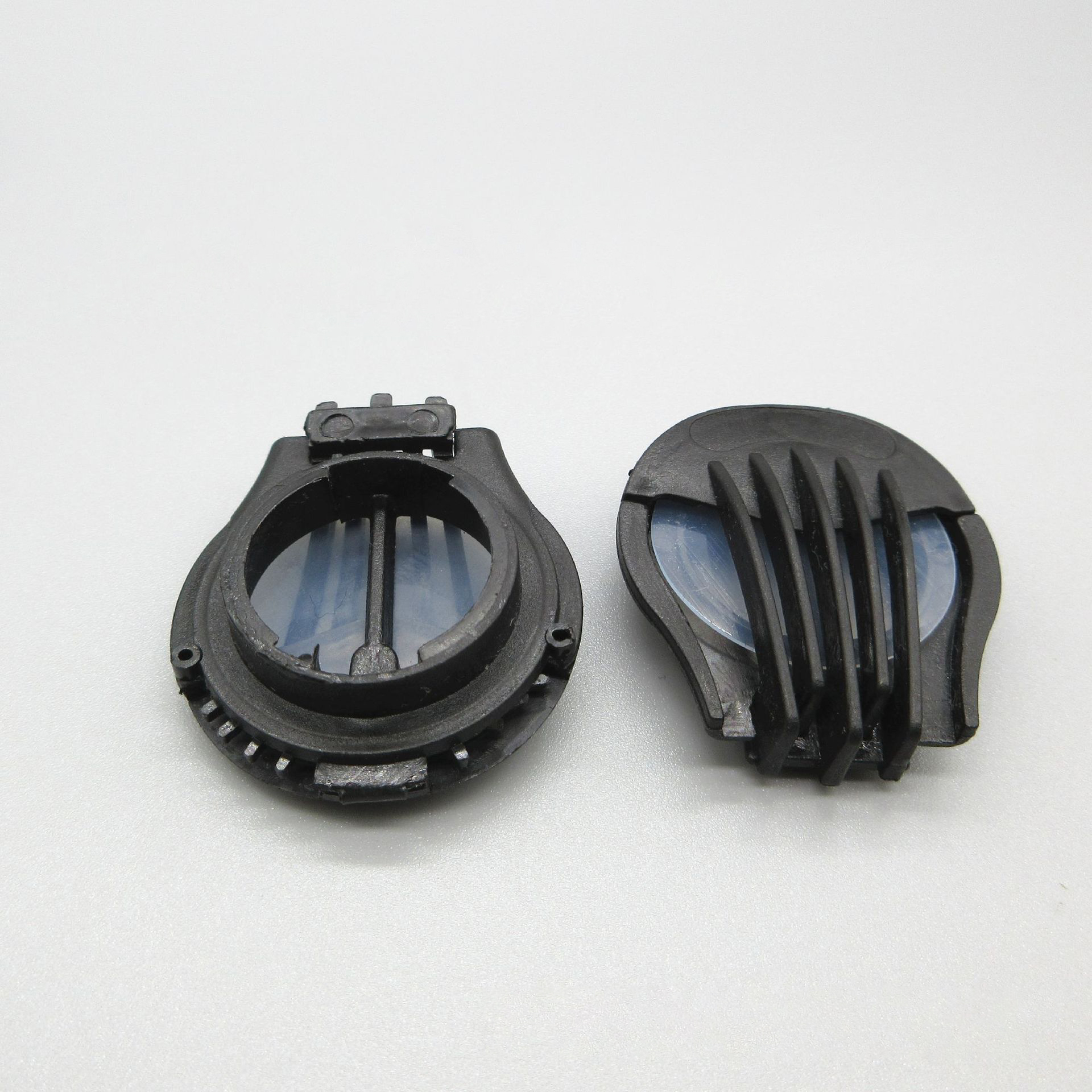 One-way exhaust valve N95 mask breathing valve